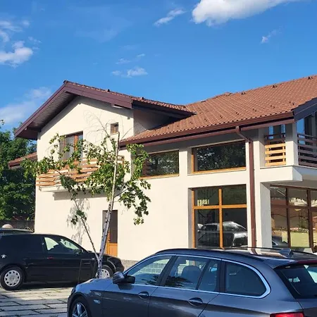 Pensiunea Hanul Huniazilor Hunedoara Exterior photo