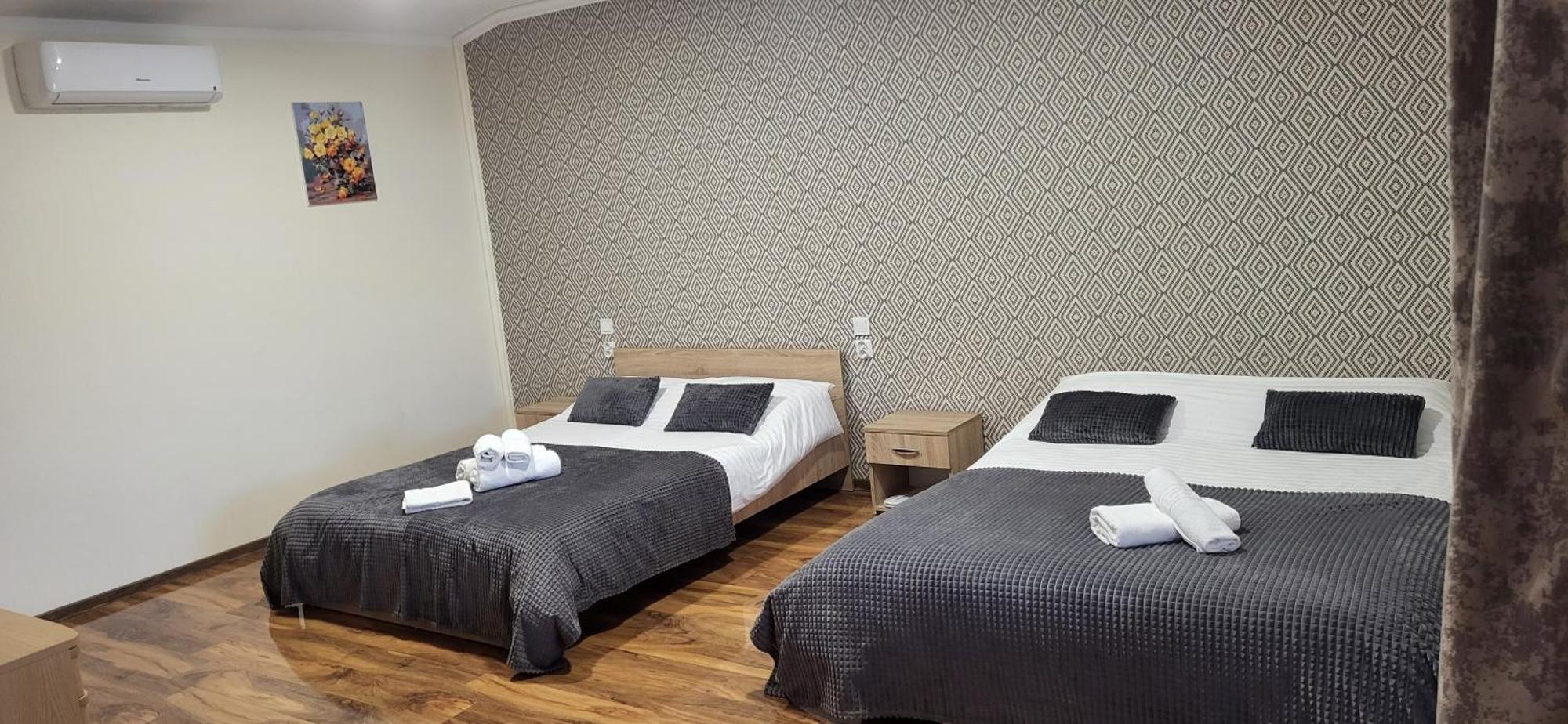 Pensiunea Hanul Huniazilor Hotel 3*