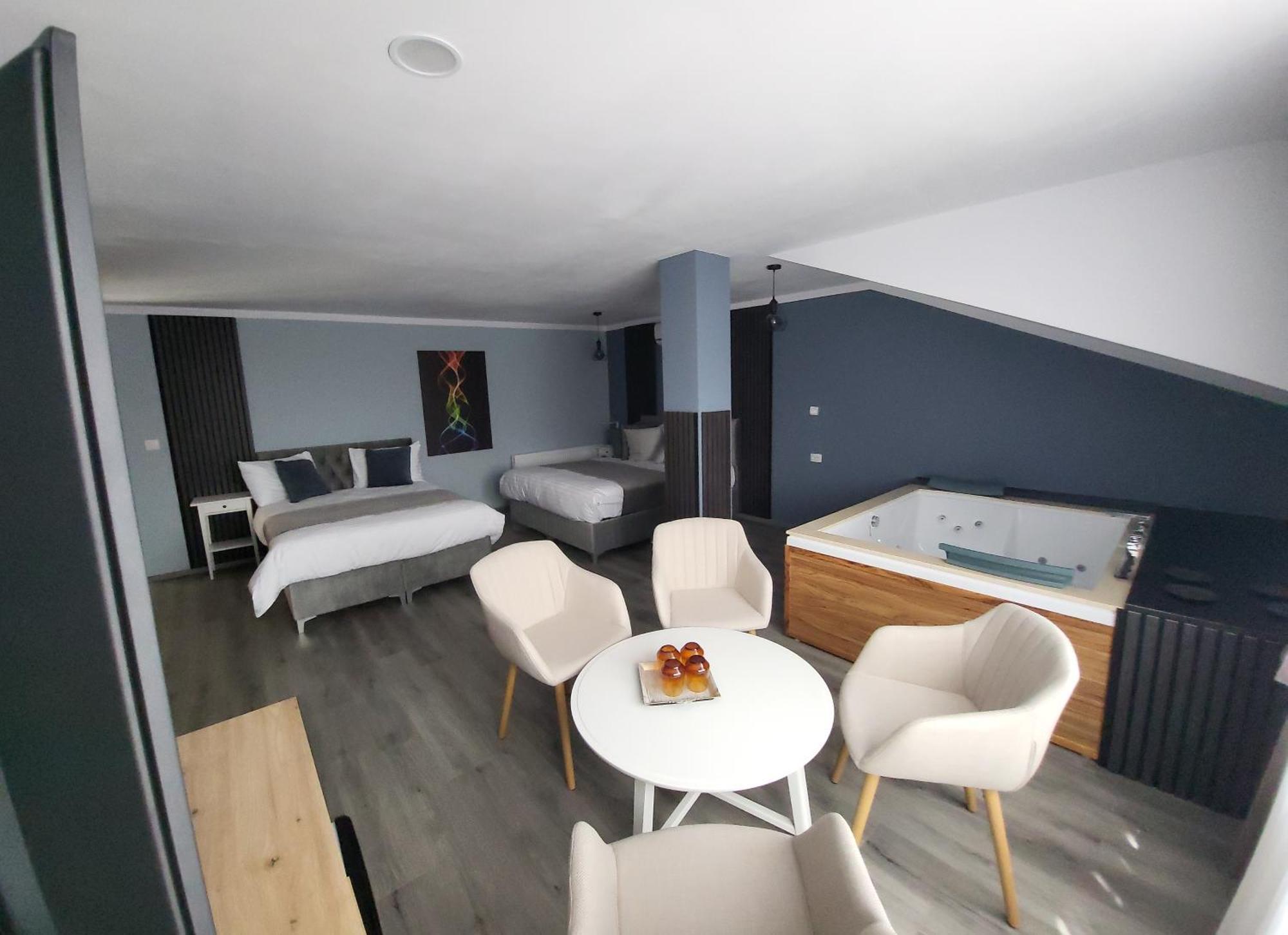Pensiunea Hanul Huniazilor 3* Hunedoara