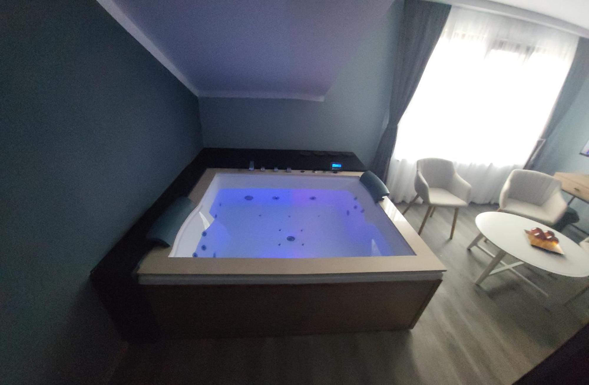 Hotel Pensiunea Hanul Huniazilor Hunedoara